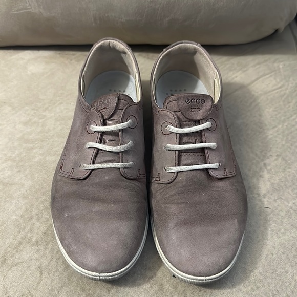 Ecco Casual Sneakers - Picture 1 of 4